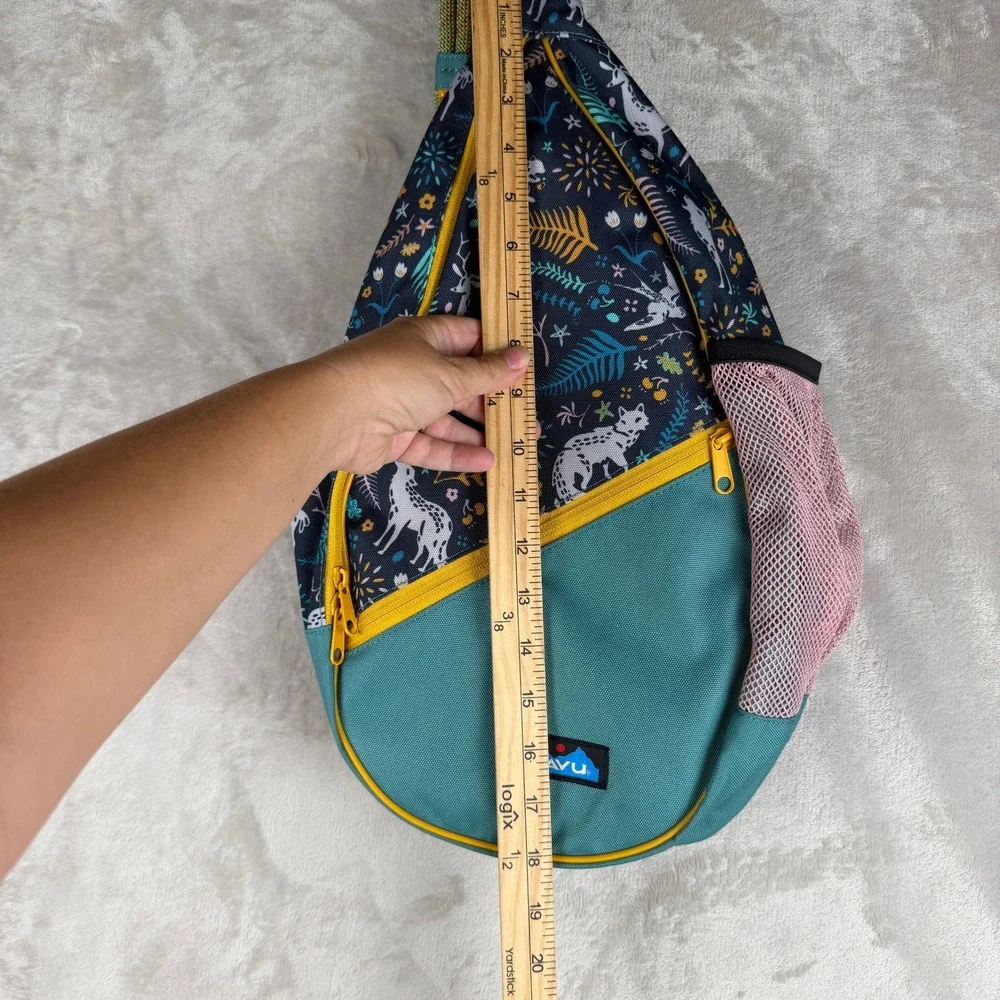 KAVU Rope Bag Sling Backpack Woodland Forest Animal Print Teal Yellow Canvas